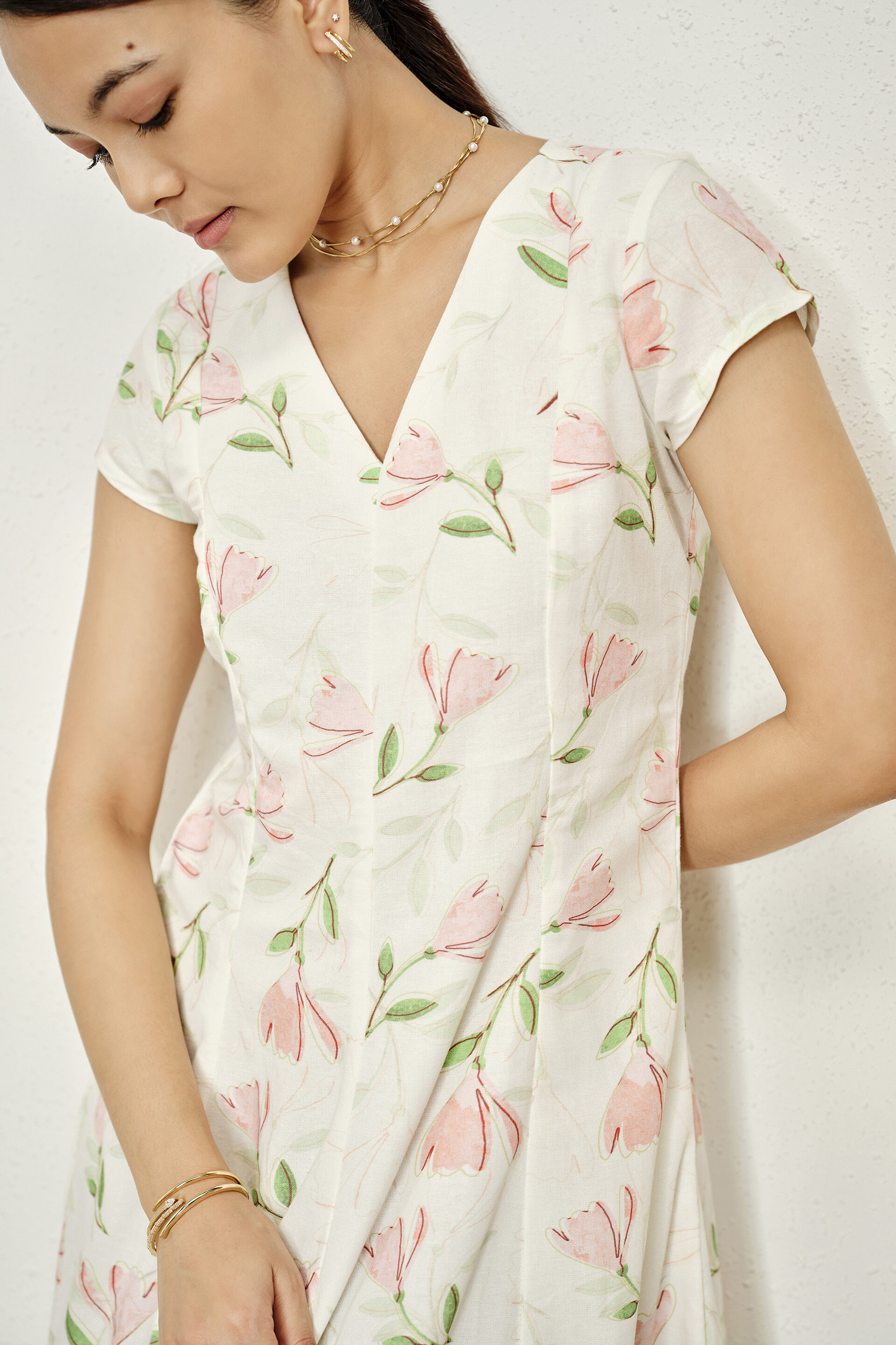 Elowra Floral Midi Dress, Pink, image 4